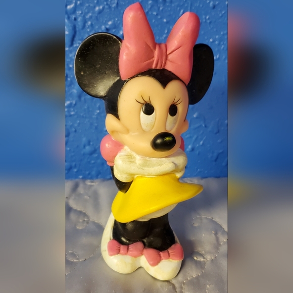 Vintage Playskool Baby Disney Minnie Mouse  Bath Tub Toy - Picture 1 of 4